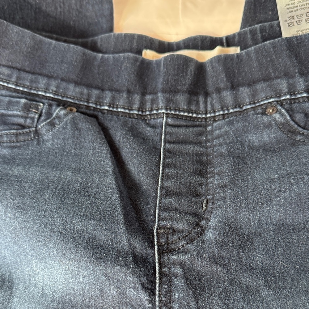 Signature by Levi Strauss Medium Blue Jeans - Picture 4 of 6
